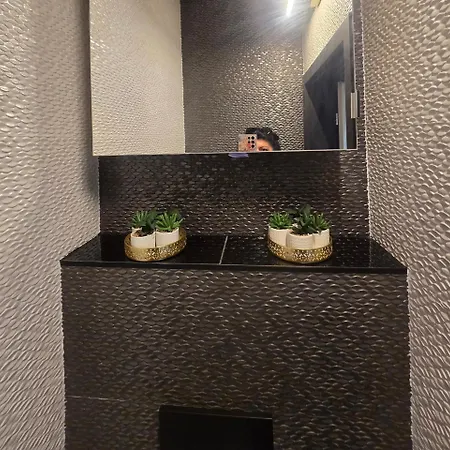 Lägenhet Jeva Szeptember 1 - Majus 31 Hajdúszoboszló