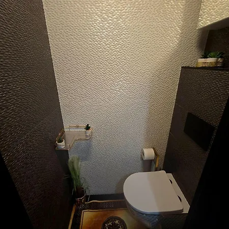 Jeva Szeptember 1 - Majus 31 * Hajdúszoboszló