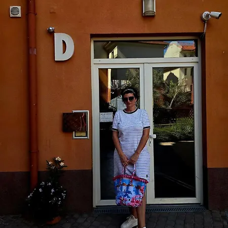 Jeva Szeptember 1 - Majus 31 *