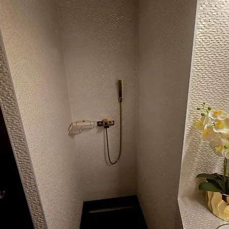 Lägenhet Jeva Szeptember 1 - Majus 31 Hajdúszoboszló